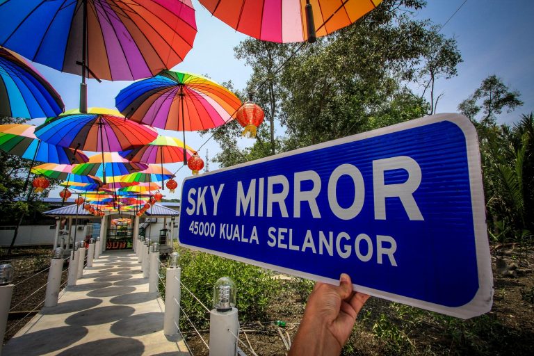 #MenarikDiKualaSelangor – Sky Mirror-Salar de Uyuni Malaysia