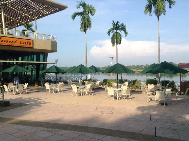 #MenarikdiPutrajaya-Umai Cafe The Lake Garden Cafe